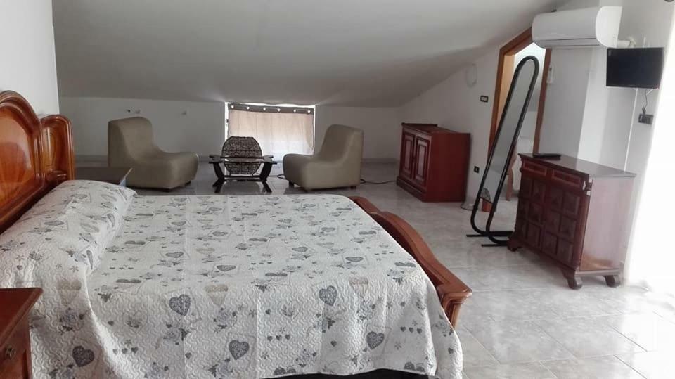 B&B Sentiero Romantico Eboli Luaran gambar